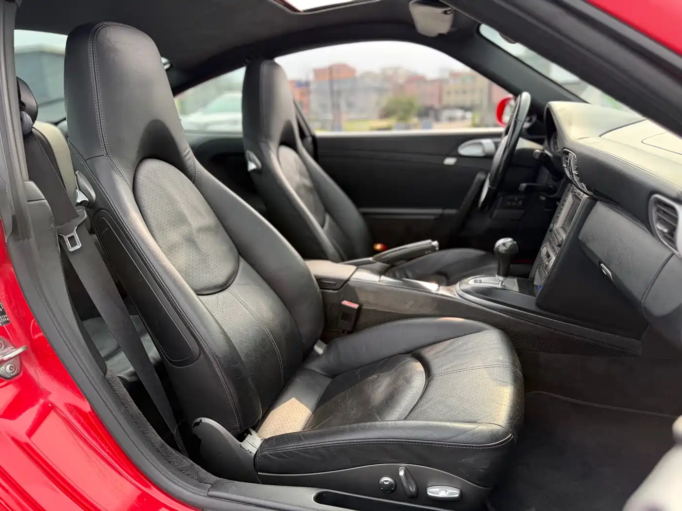 Porsche 911 2006 Carrera 4S AT 3.8L фото 33