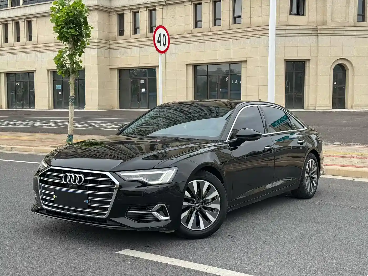 Audi A6L 2024 45 TFSI Premium Elegance