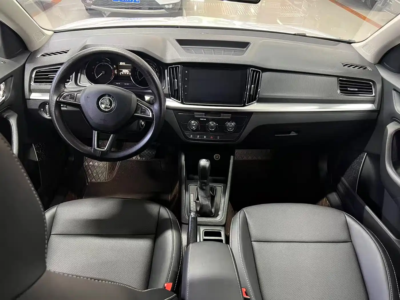 Škoda Kamiq 2023 Facelift 1.5L Auto Comfort Edition фото 5