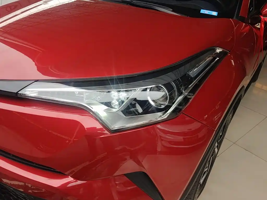 Toyota C-HR 2019 2018 2.0L Leading Edition China V