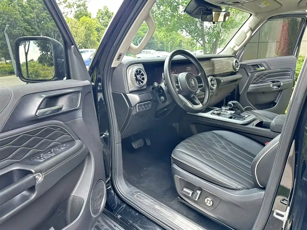 Tank 300 2021 Off-road Edition 2.0T Challenger фото 22