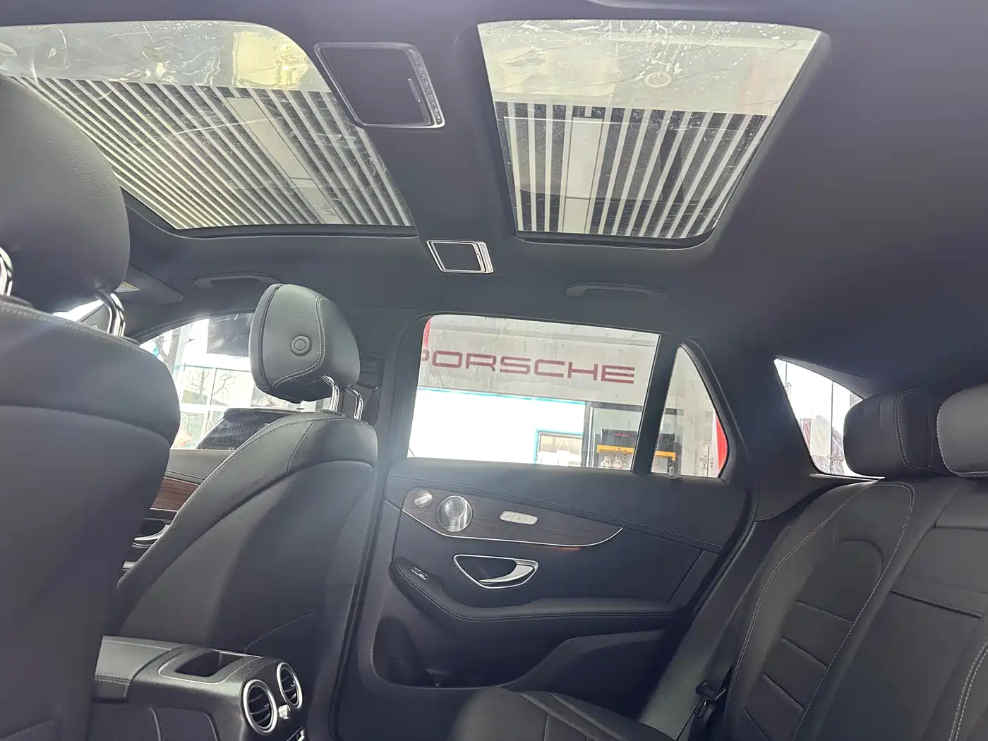 Mercedes-Benz GLC 2020 Facelift GLC 300 L 4MATIC AMG-Line фото 27