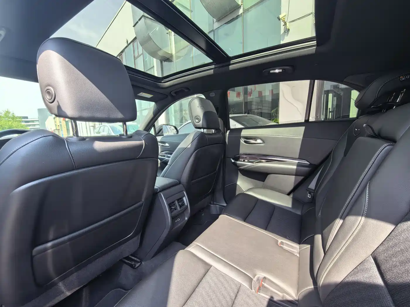Cadillac XT4 2020 Facelift 28T 2WD Tech фото 7