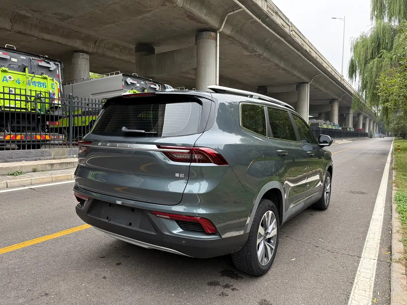 Geely Okavango 2021 2020 1.8TD DCT Luxury 7-Seater