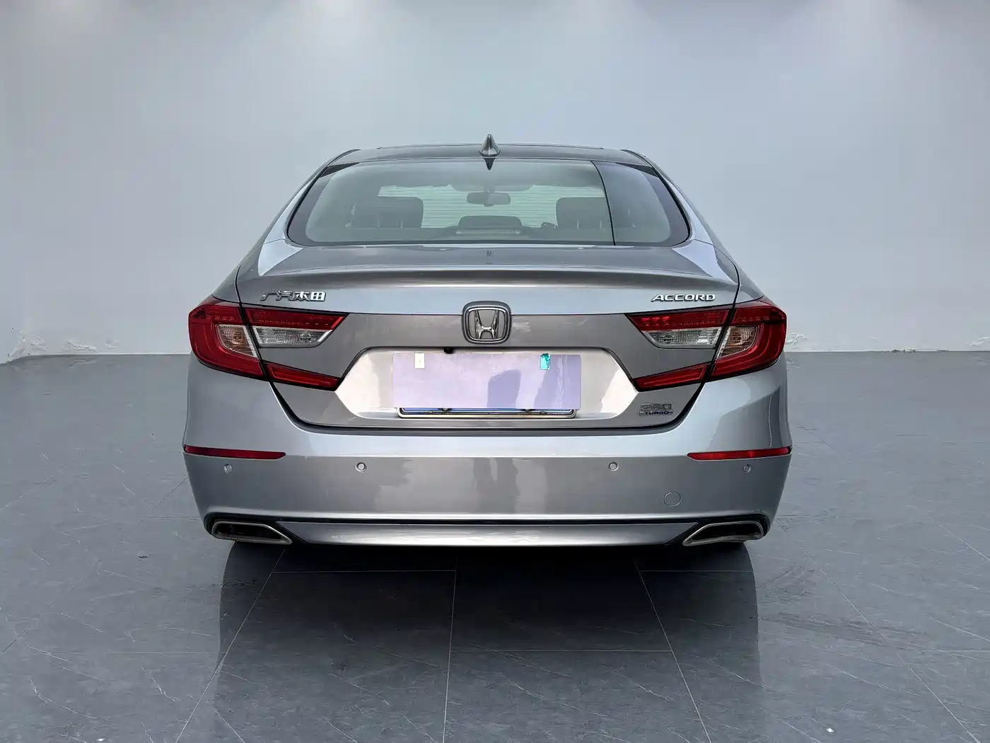 Фото 7 - Honda Accord