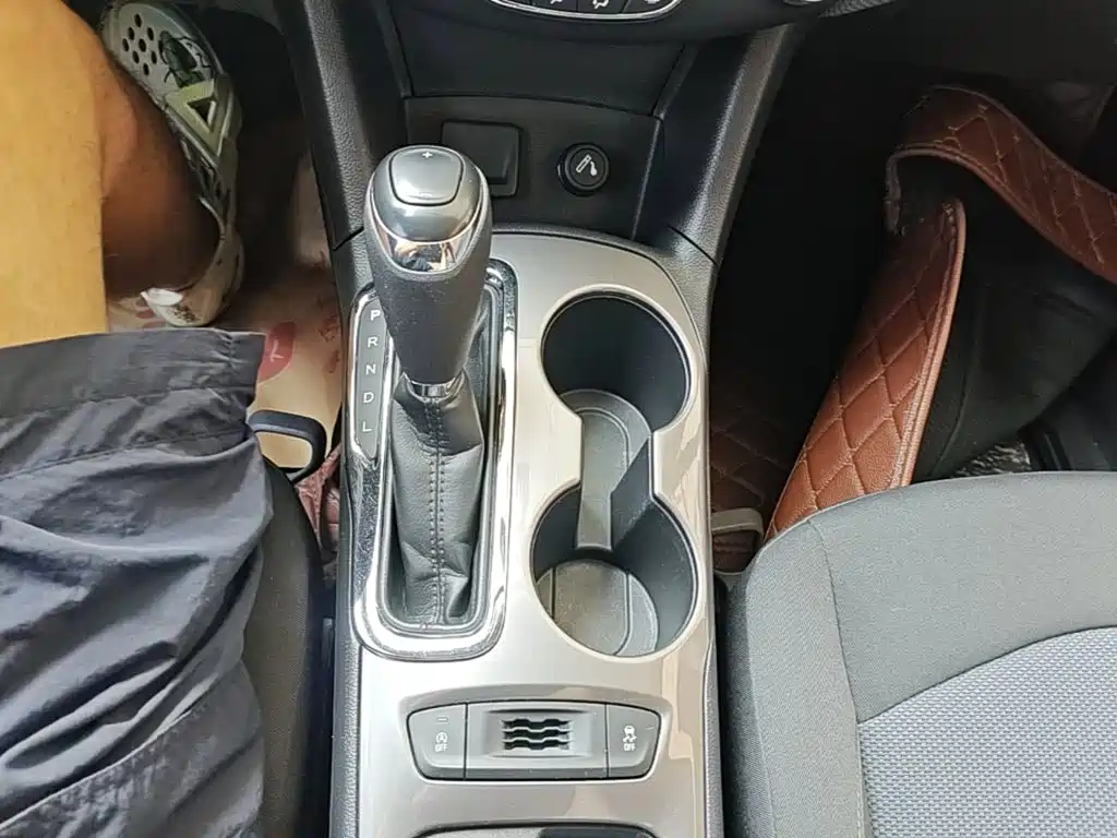 Chevrolet Cruze 2018 2018 320 Automatic Pioneer Sunroof Edition