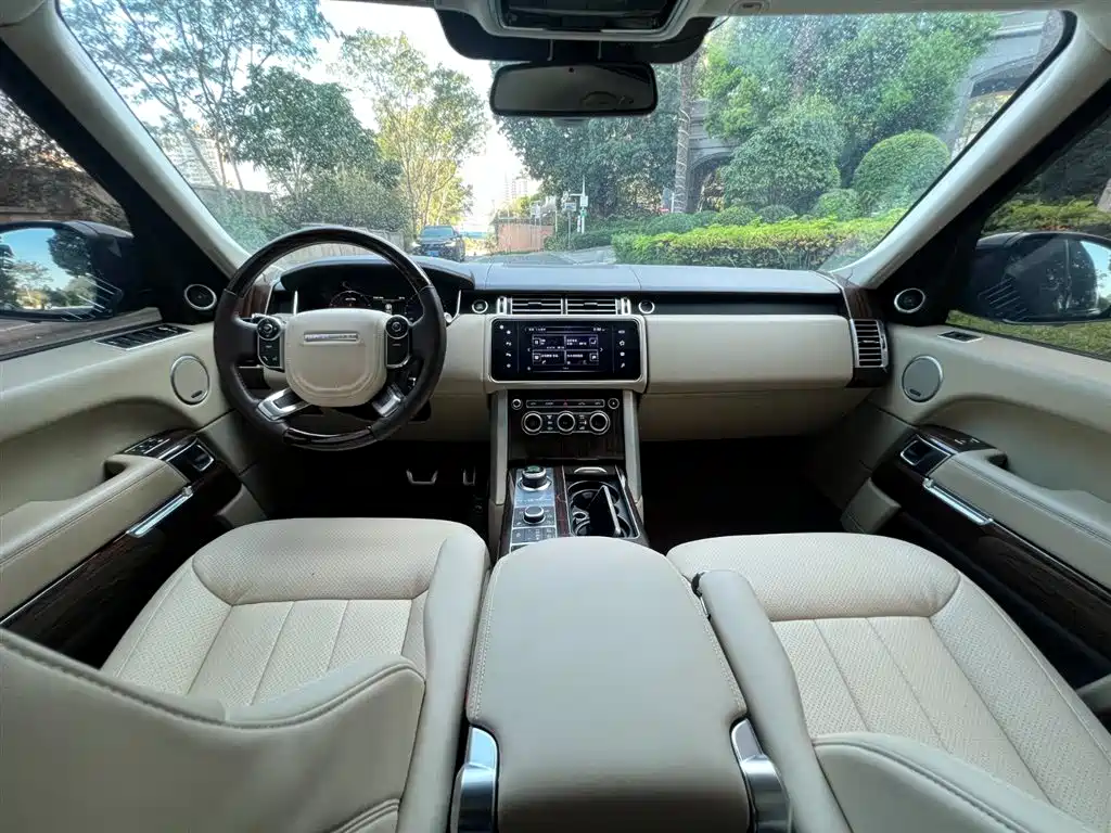 Land Rover Range Rover 2017 3.0 SC V6 Vogue фото 5