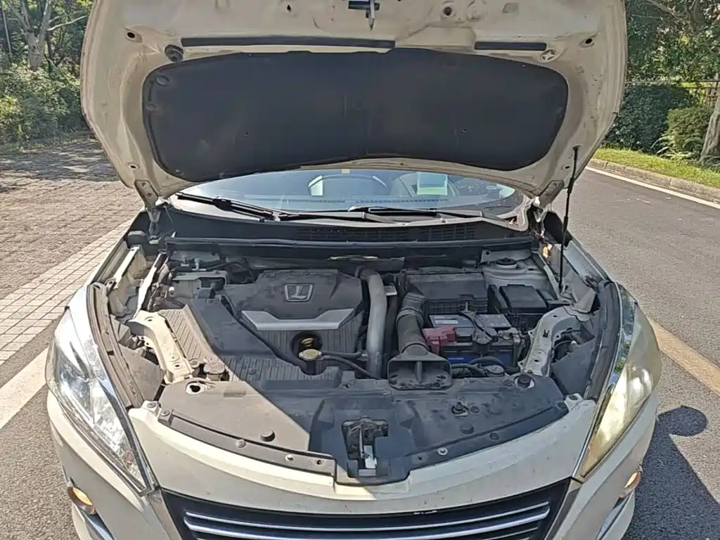 Luxgen U6 SUV 2016 2015 1.8T Fashion Edition