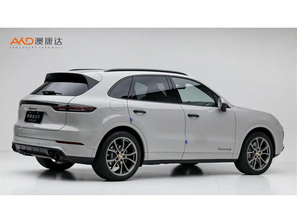 Фото 3 - Porsche Cayenne