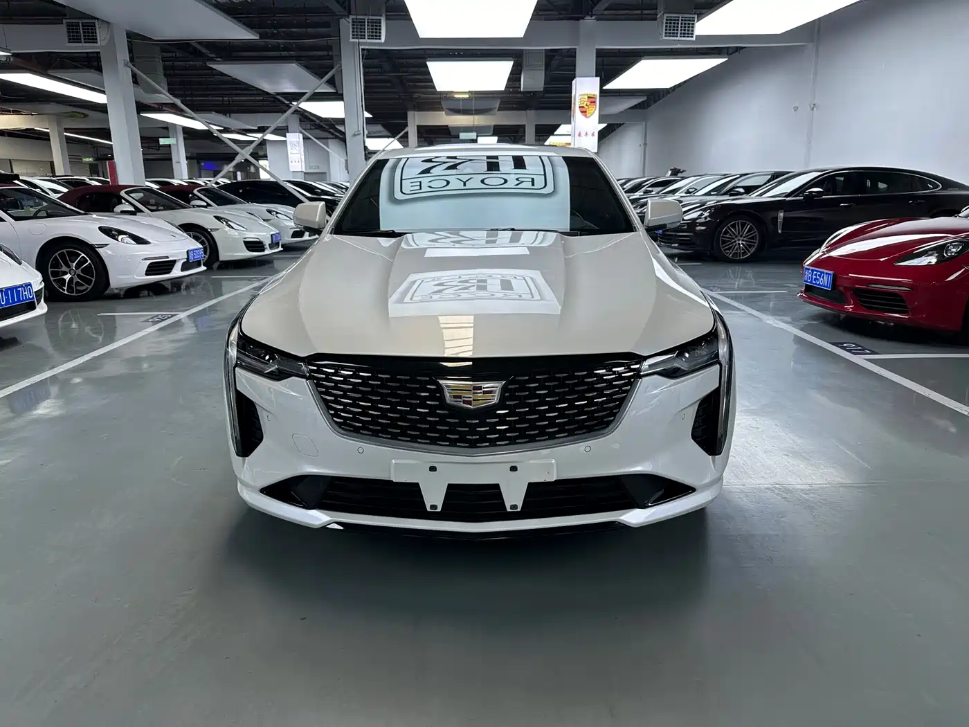 CADILLAC CT4