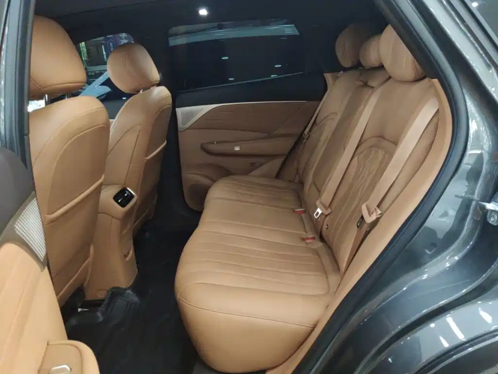 Dongfeng Aeolus L8 2025 2025 185KM Ideal Edition