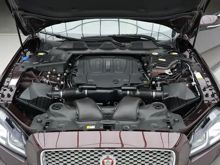 Jaguar XJ 2016 XJL 3.0 SC 2WD Elegance Business Edition фото 33