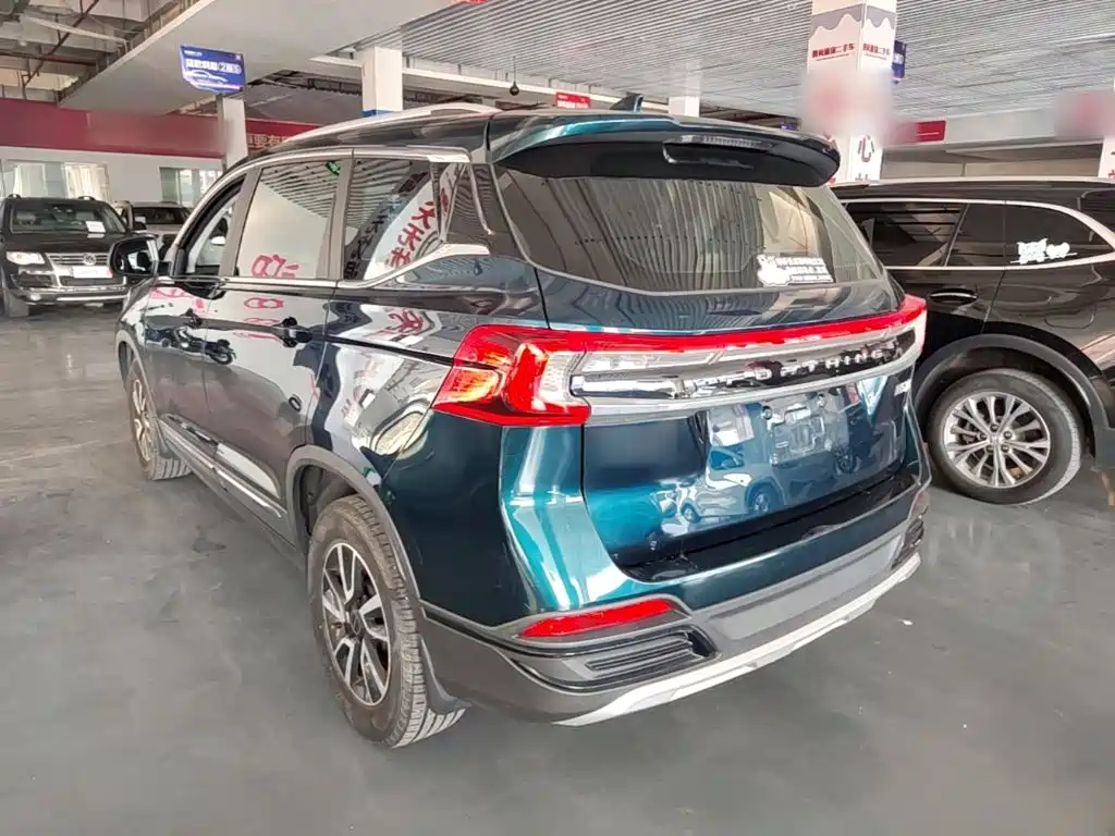 Dongfeng Fengxing Fengxing T5 2023 2022 Golden Age 1.5T Auto Dream Chaser 5-Seater