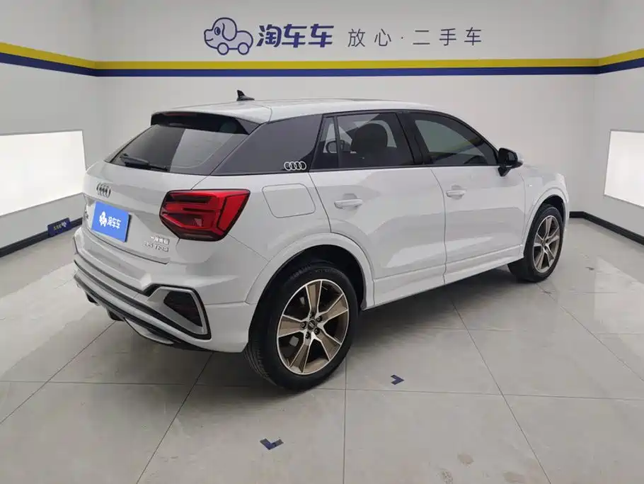 Audi Q2L 2024 2024 35TFSI Fashion Sport