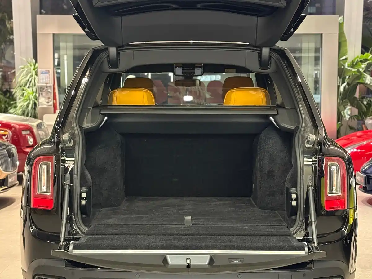 Rolls-Royce Cullinan 2022 2020 Black Badge