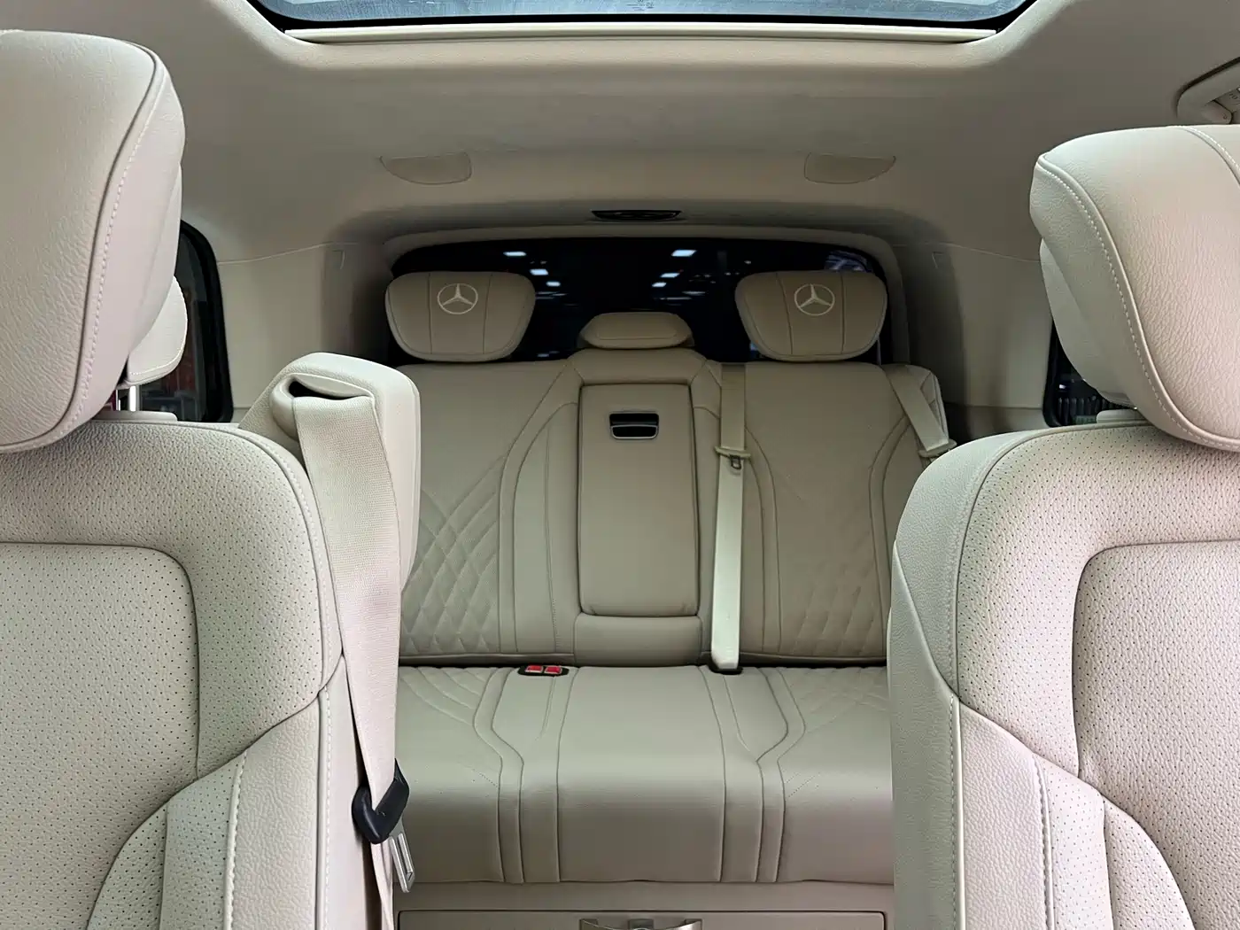 Mercedes-Benz V-Class 2021 V 260 L Long Wheelbase Luxury Edition фото 11
