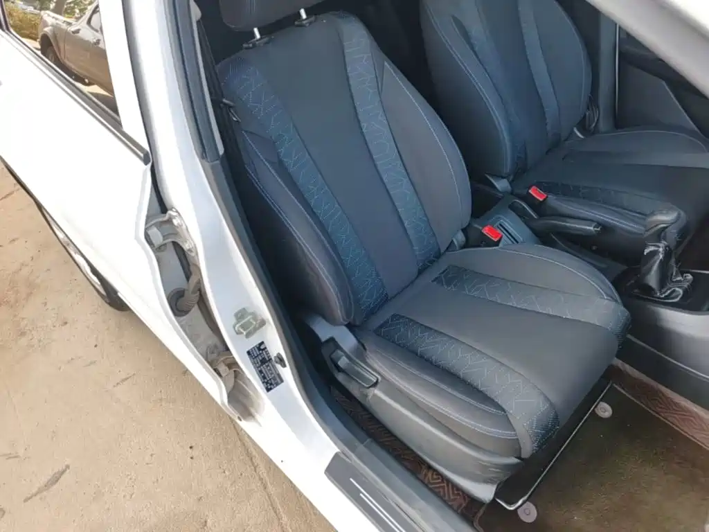 Baojun 310 2020 2020 1.2L Manual Comfort Edition