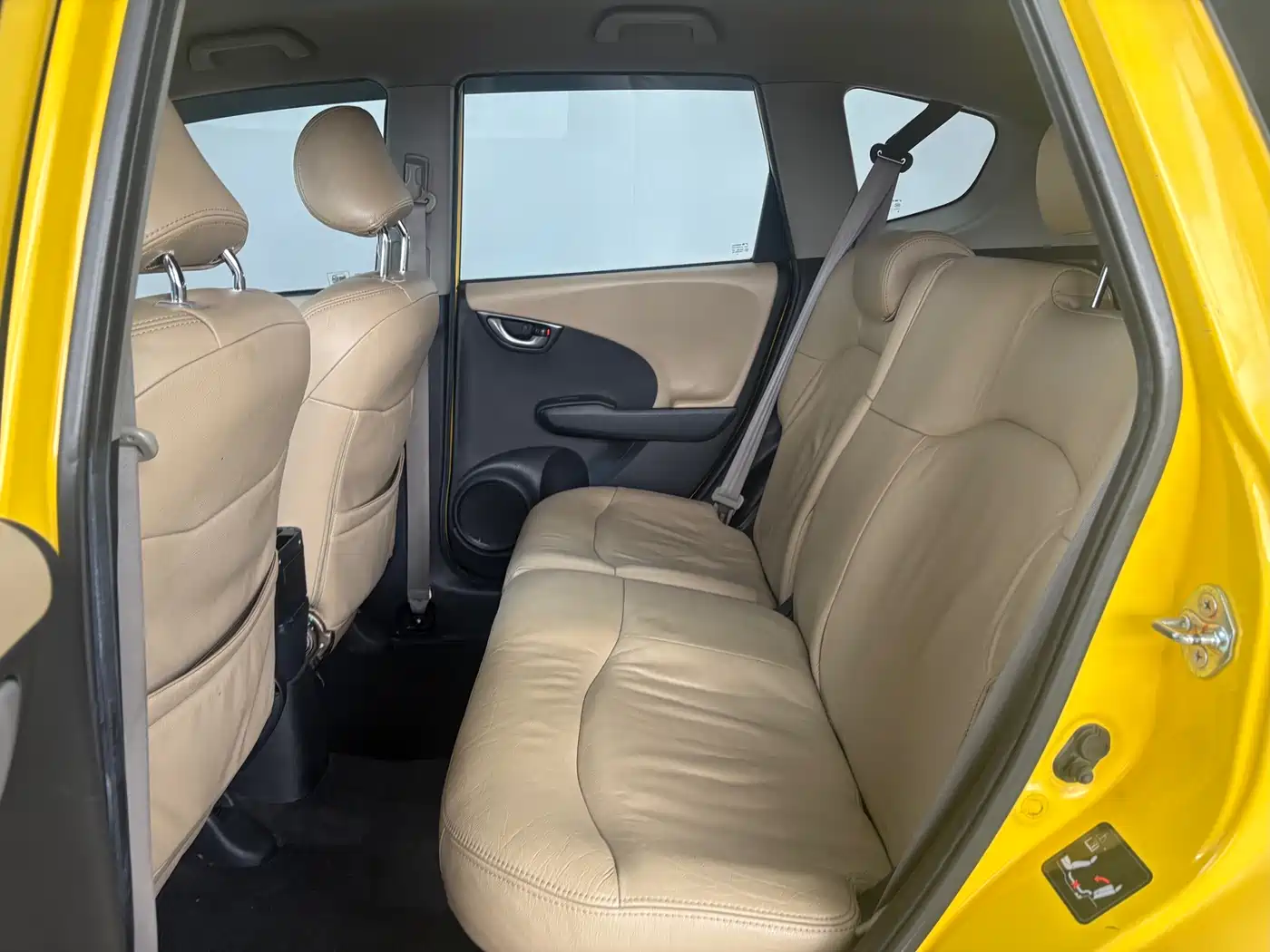 Honda Fit 2008 2008 Model 1.3L Automatic Comfort Edition
