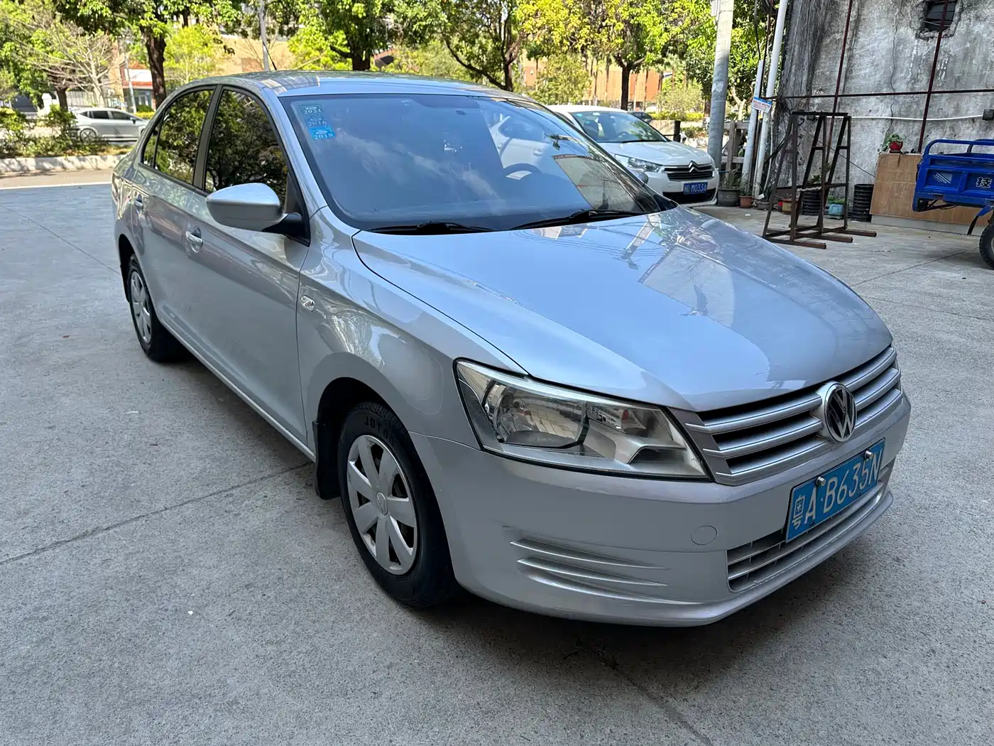 Volkswagen Santana 2013 1.6L Automatic Trend Edition фото 5