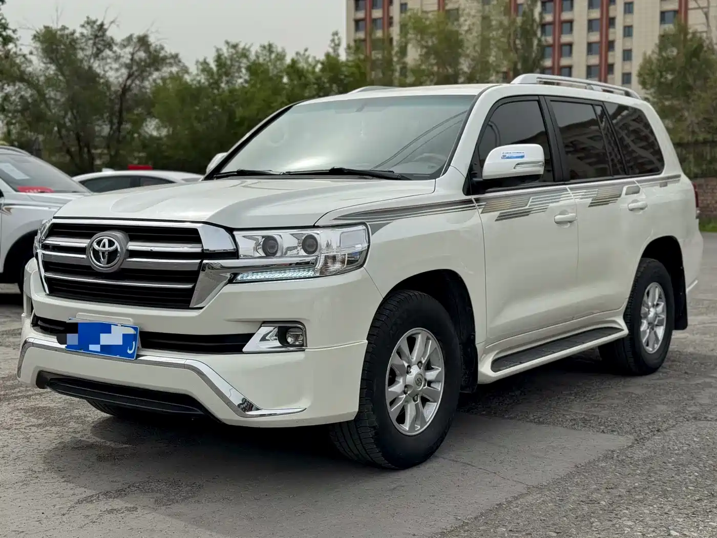 Toyota Land Cruiser (Import)