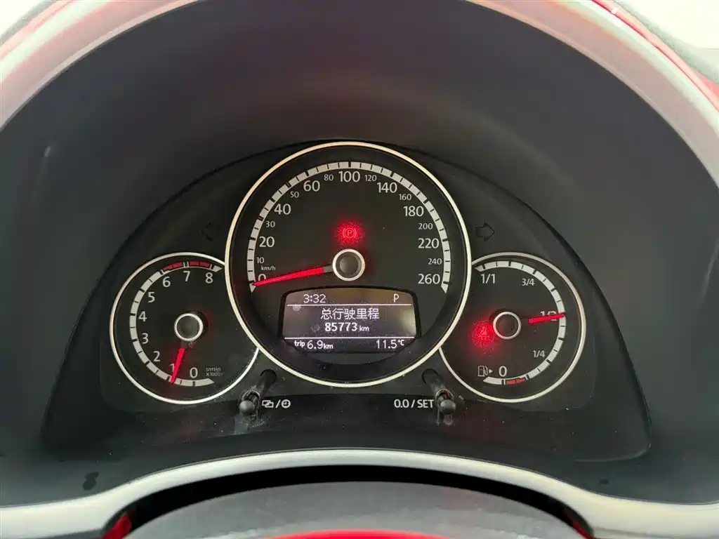 Volkswagen Beetle 2015 180TSI фото 22