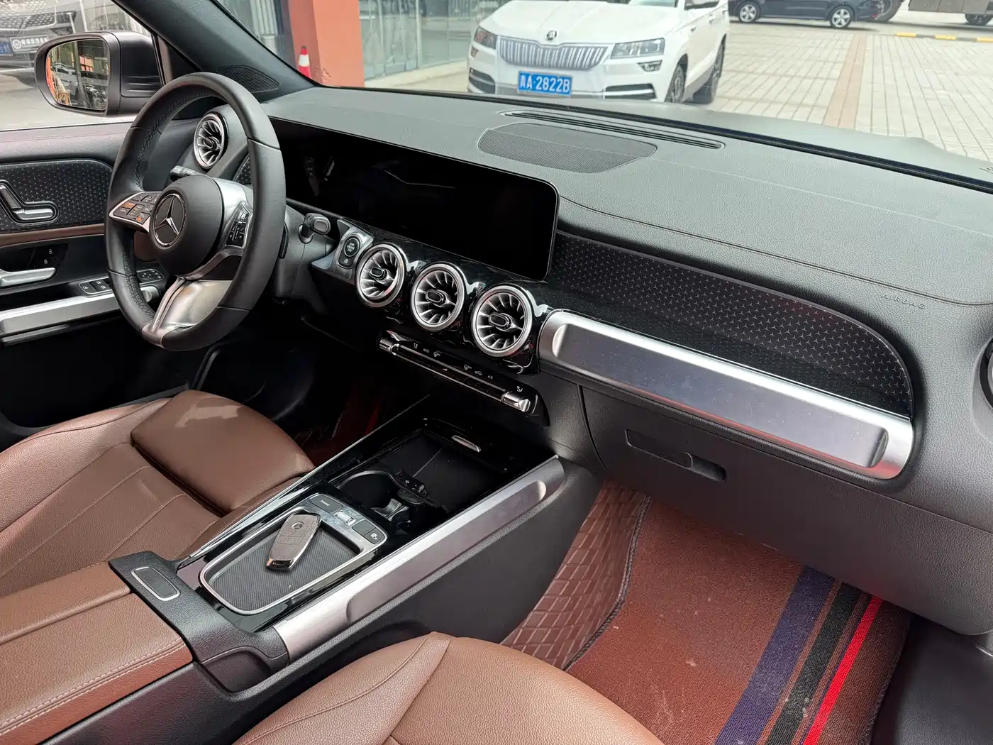 Mercedes-Benz GLB 2024 GLB 200 Dynamic фото 12