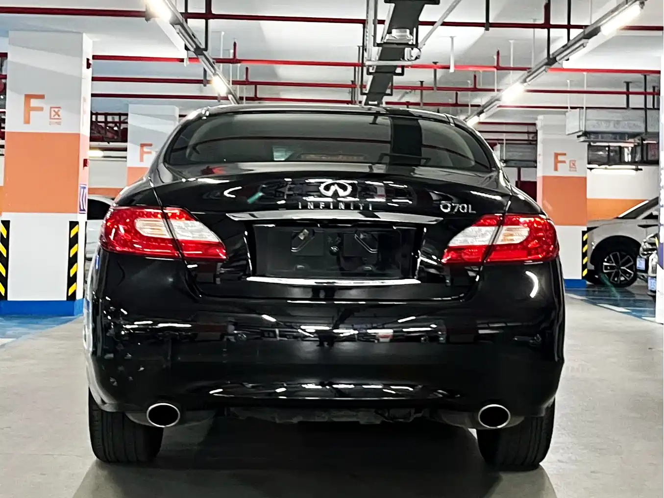 Infiniti Q70 2013 Q70L 2.5L Premium фото 5