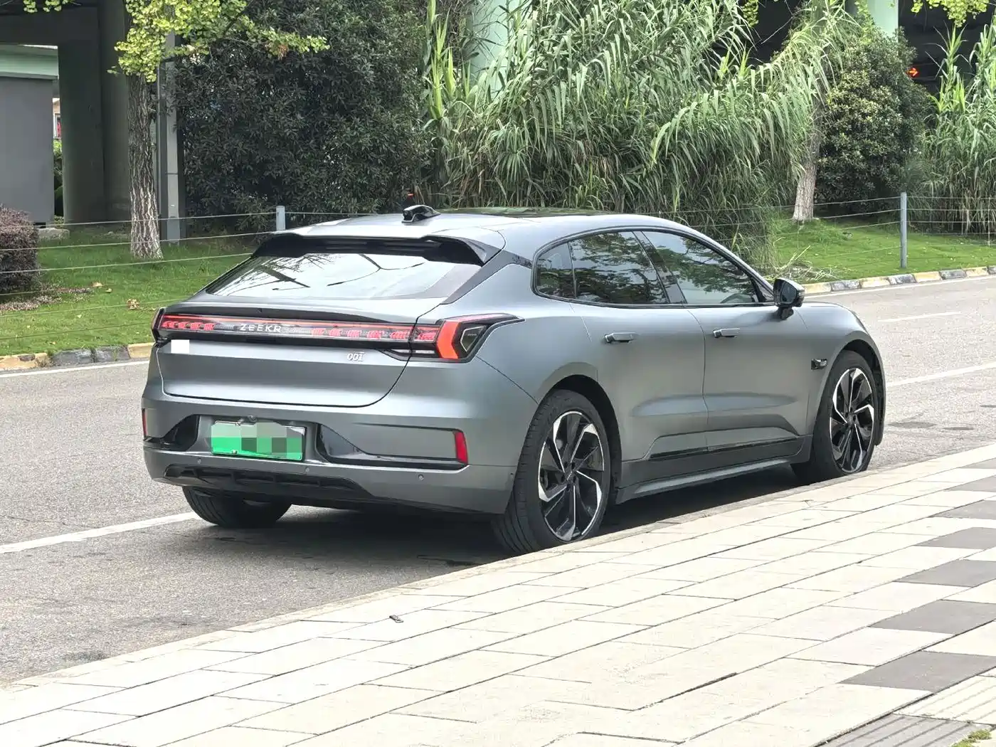 ZEEKR 001 2022 2023 WE Edition 86kWh