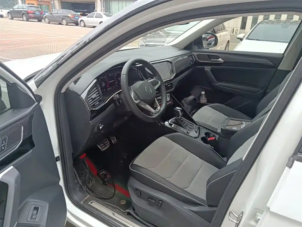 Volkswagen Tayron X 2020 330TSI 2WD Premium Smart Edition фото 15