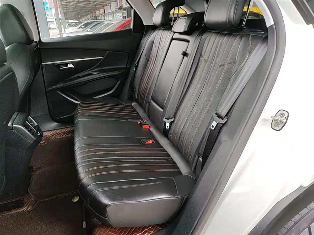 Peugeot 4008 2018 350THP Luxury фото 17