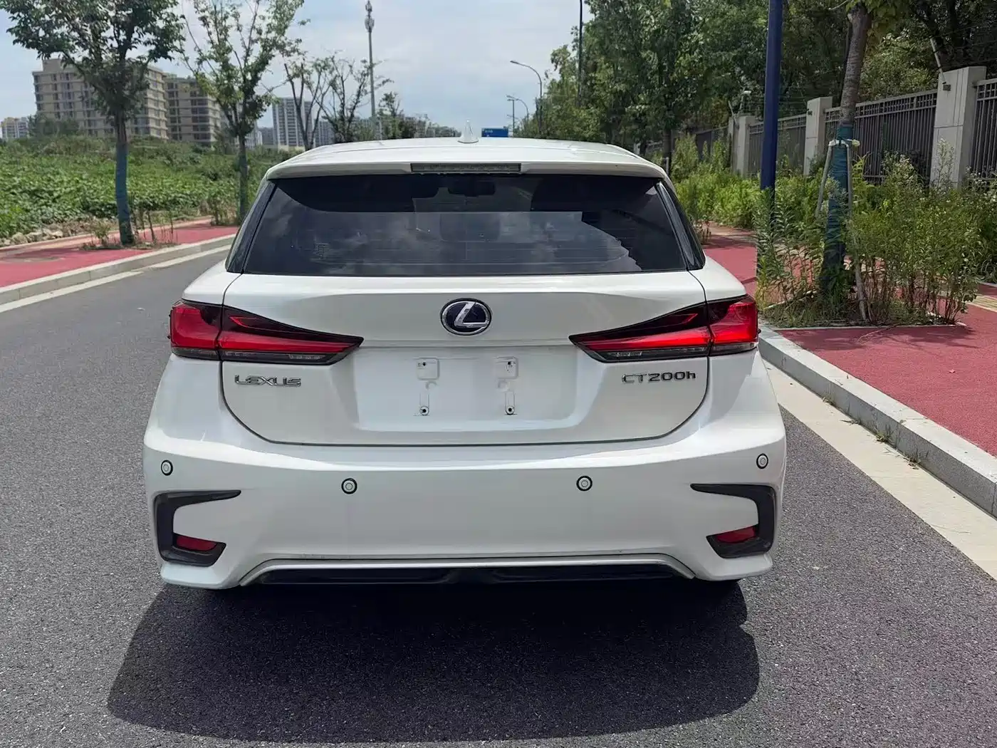 Lexus CT 2018 2017 CT200h Elite Edition Monochrome China V
