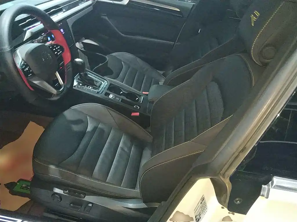 VOLKSWAGEN FAW-CC