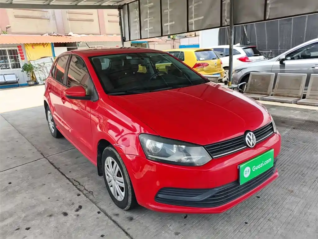 Volkswagen Polo 2016 1.4L Automatic Trend фото 4