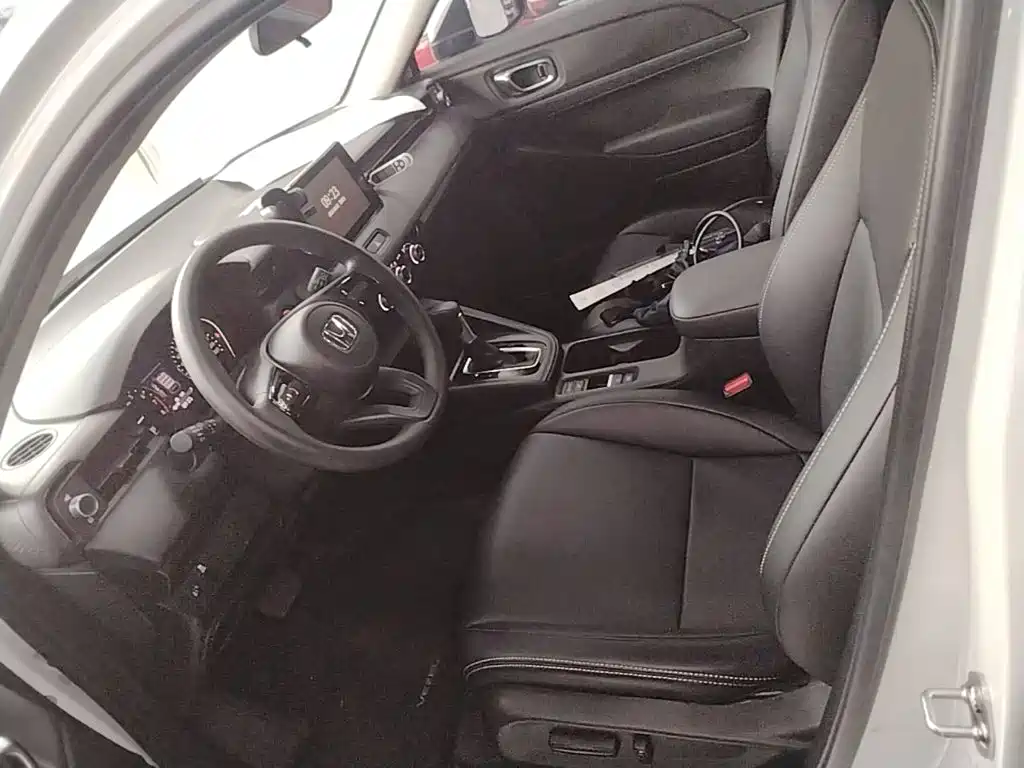 Photo 15 - Honda Vezel