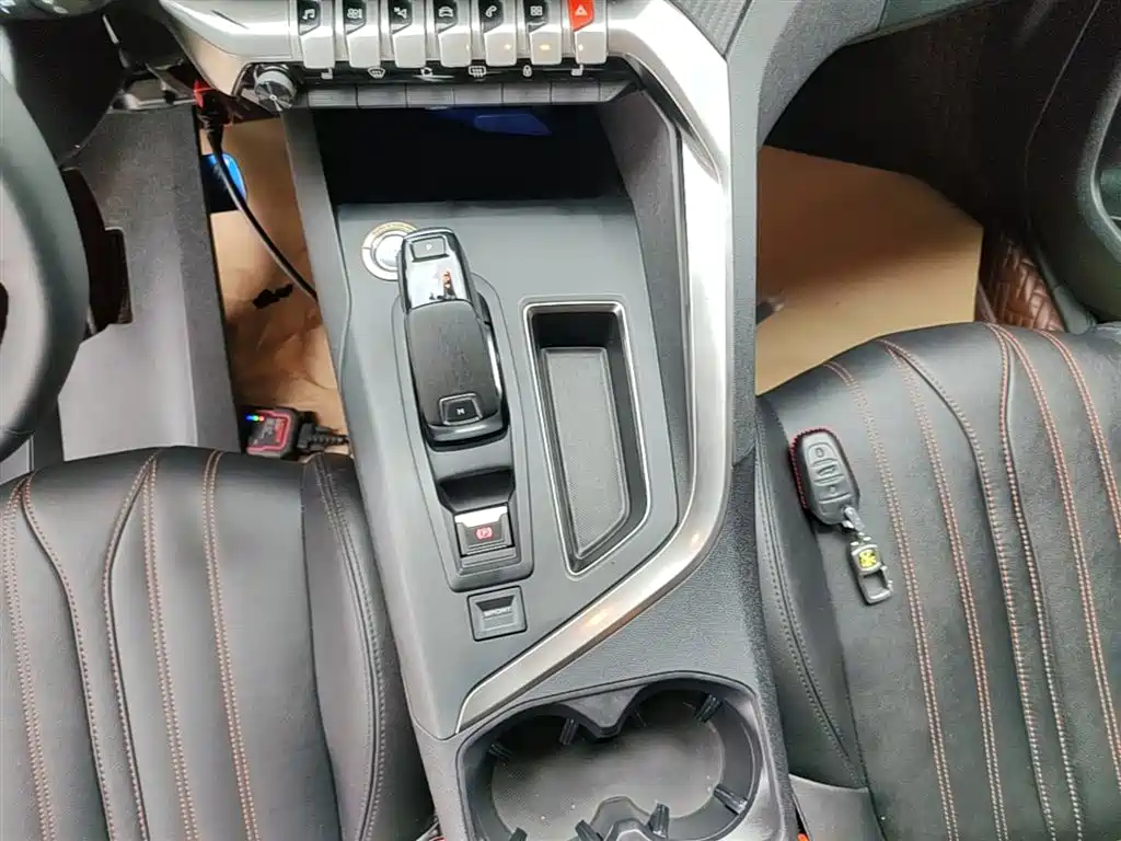 Peugeot 4008 2018 350THP Luxury фото 14