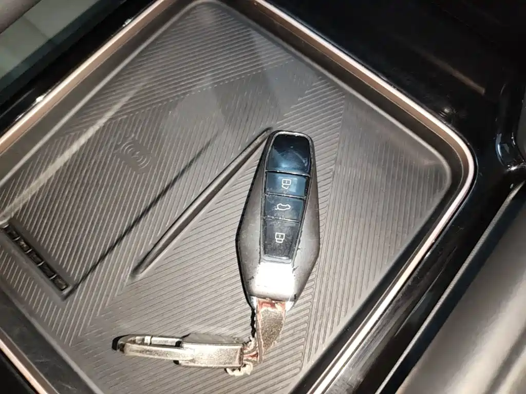 Photo 9 - iCAR 03