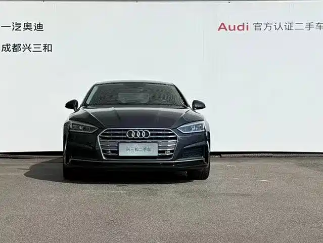 Audi A5 (Import) 2019 Sportback 40 TFSI Fashion — фото 2