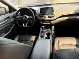 Фото 9 - Nissan Teana