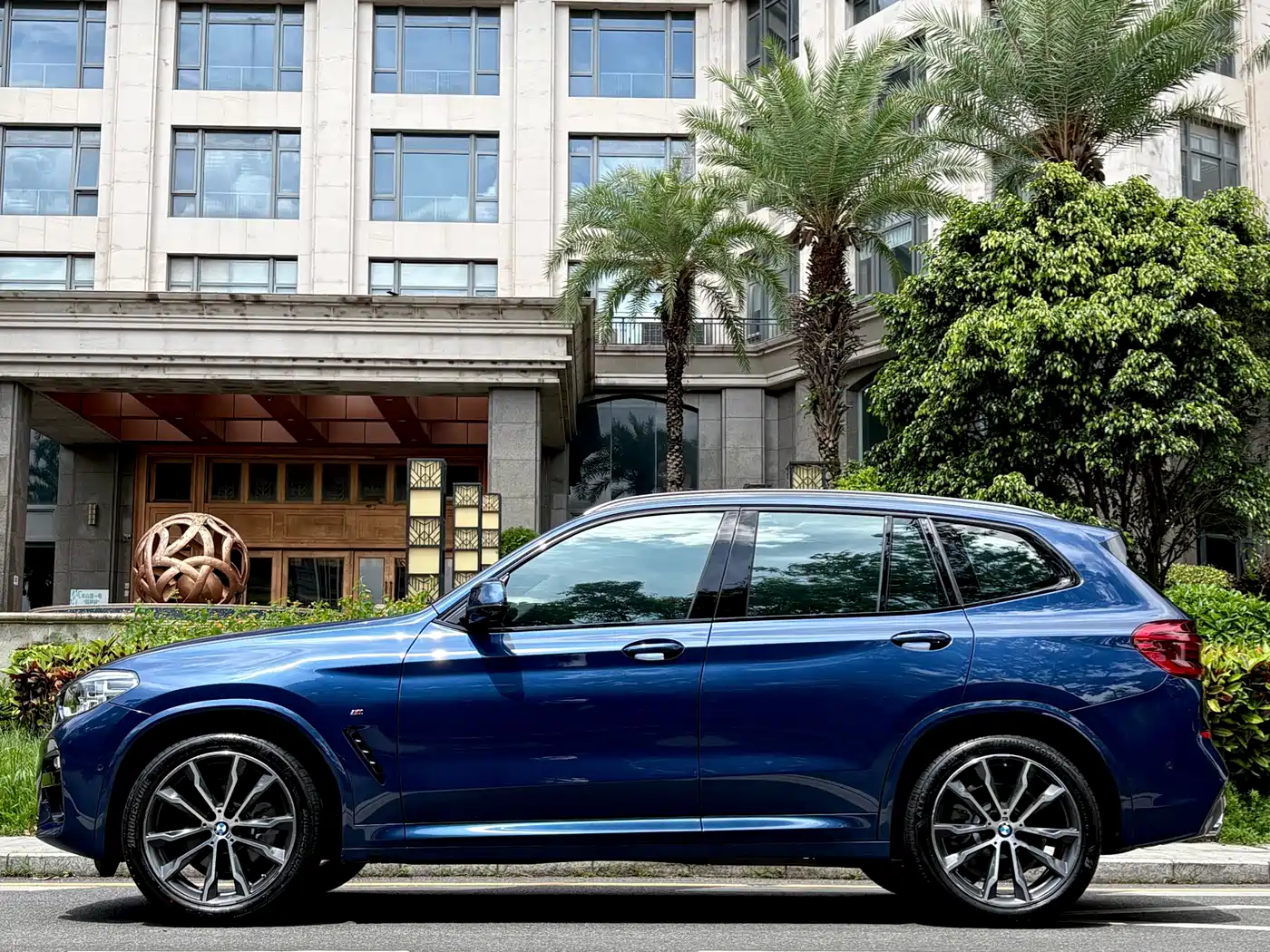 BMW X3 2018 xDrive30i Exclusive M Sport Package China V фото 17