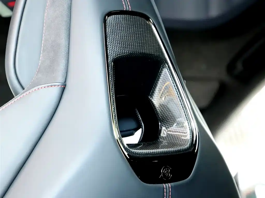 LOTUS SPORTS CAR ELETRE