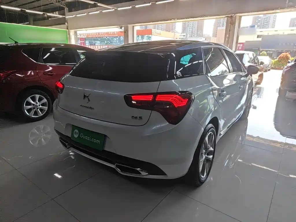 Фото 7 - DS 5