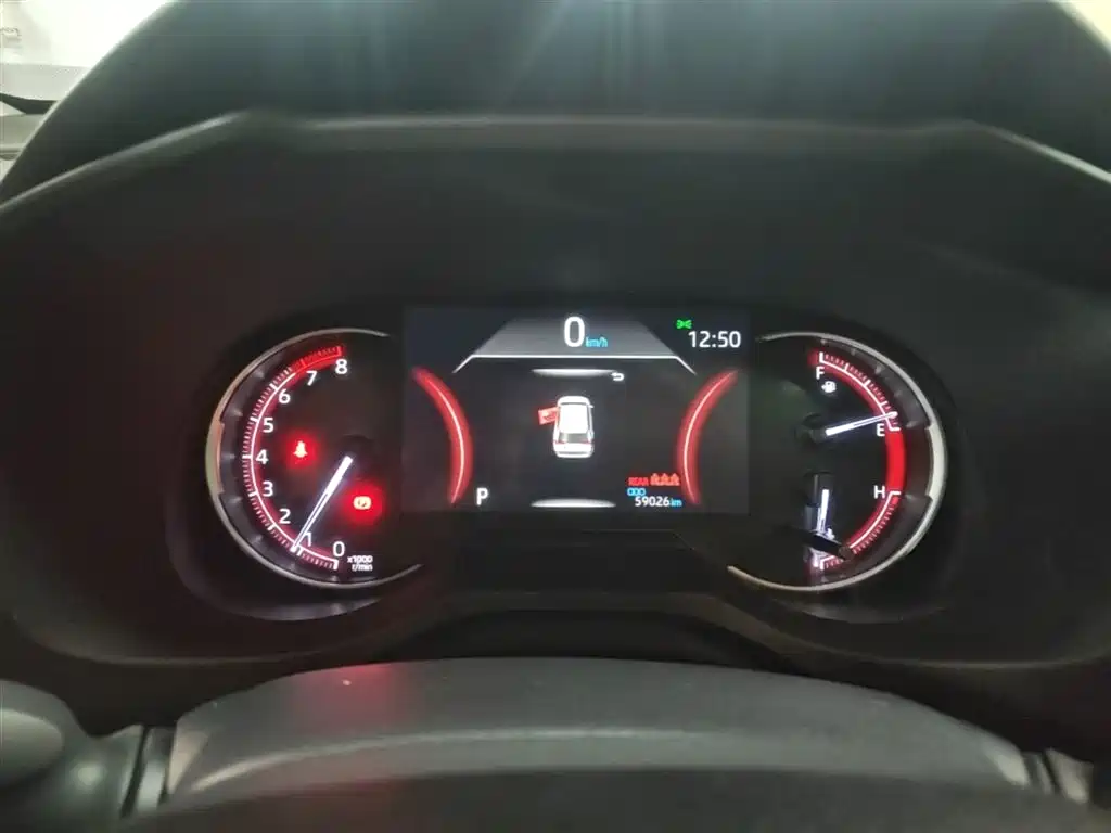 Toyota RAV4 Rongfang 2022 2.0L CVT 2WD Trend Plus Edition фото 12