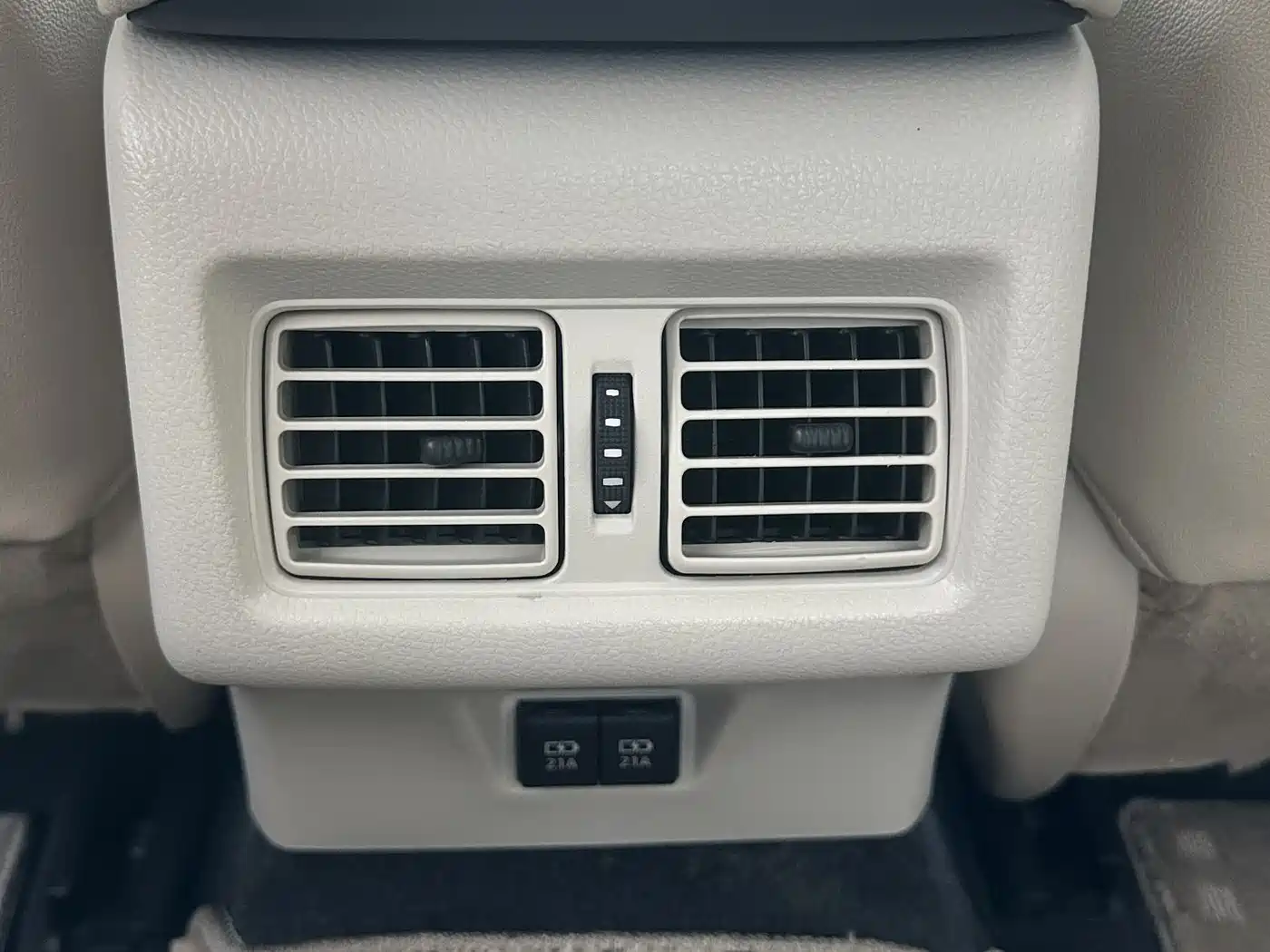 Toyota Camry 2019 2.5G Luxury (China V) фото 4