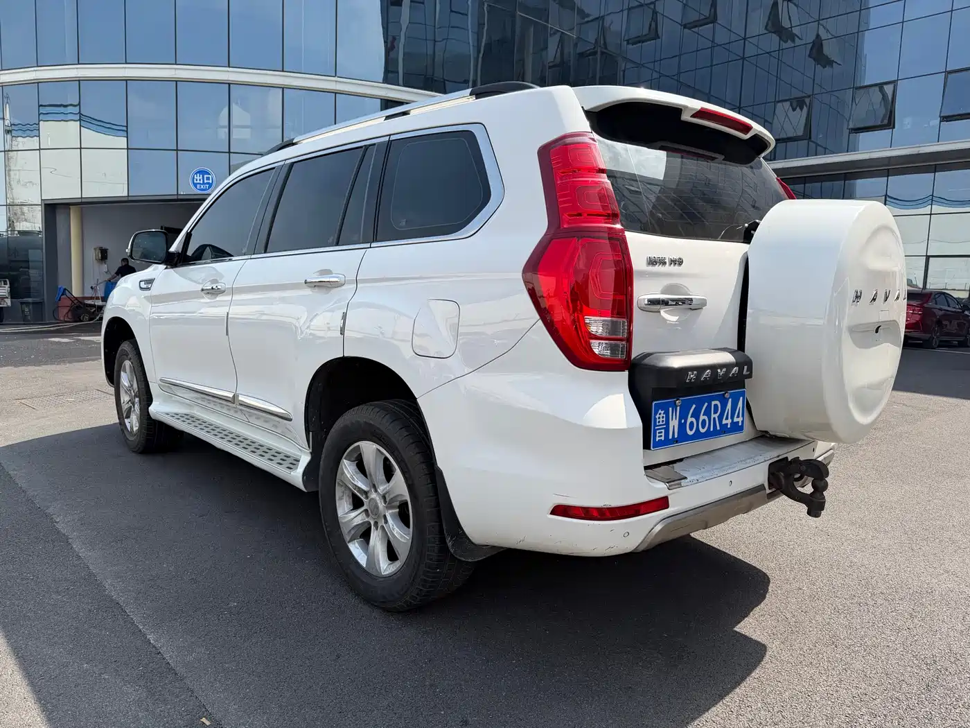Haval H9 2016 2.0T 4WD Luxury 5-seater фото 3