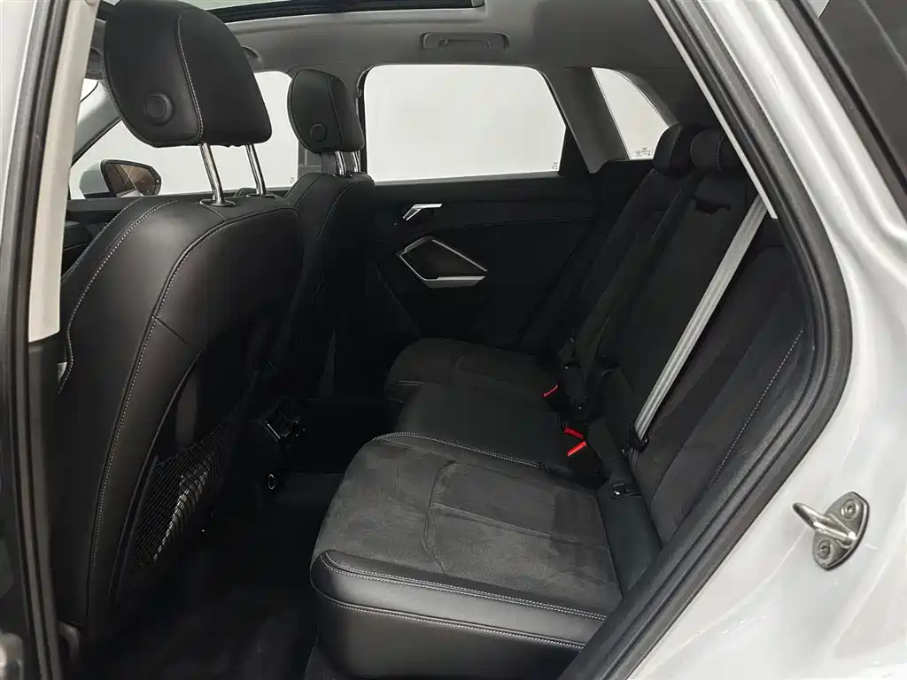 Audi Q3 2022 35 TFSI Fashion Dynamic фото 22