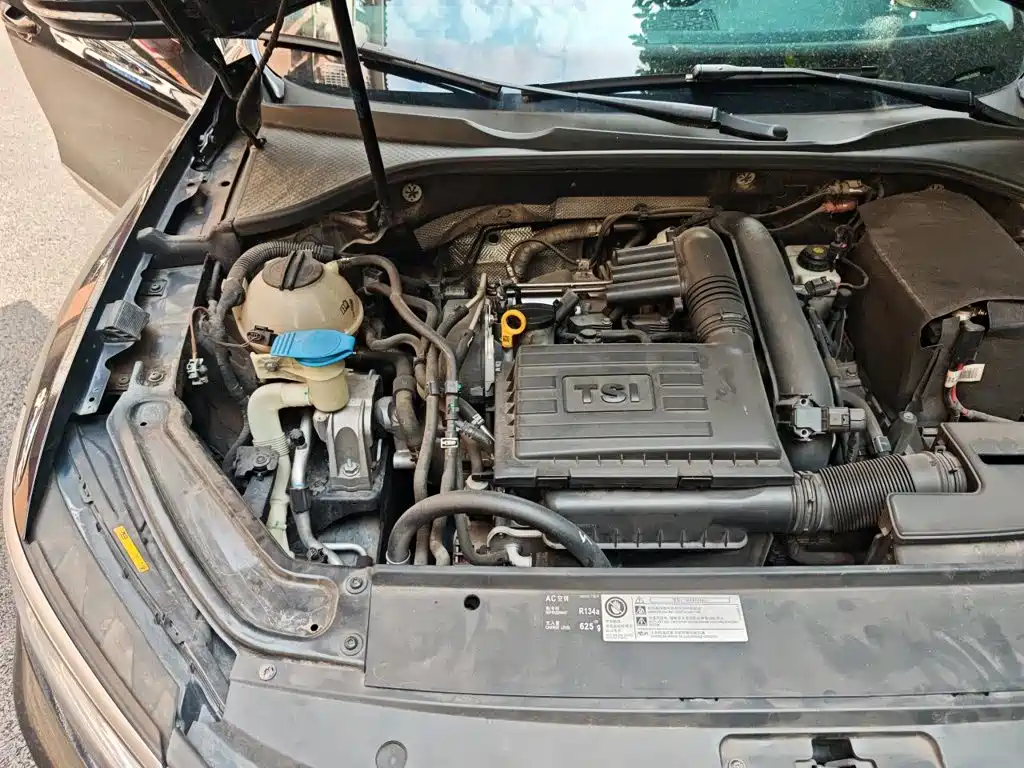 Фото 21 - Volkswagen Passat