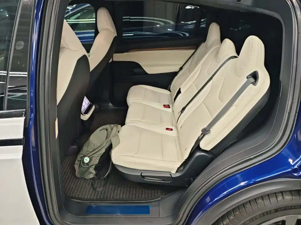 Tesla Model X 2024 2023 Dual Motor All-Wheel Drive Edition