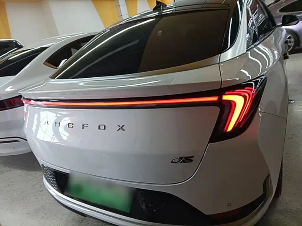 ARCFOX Alpha S 2023 2022 Model 525S 175kW