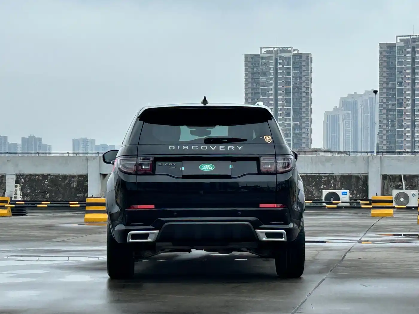Land Rover Discovery Sport 2023 249PS R-Dynamic S Performance Version фото 5