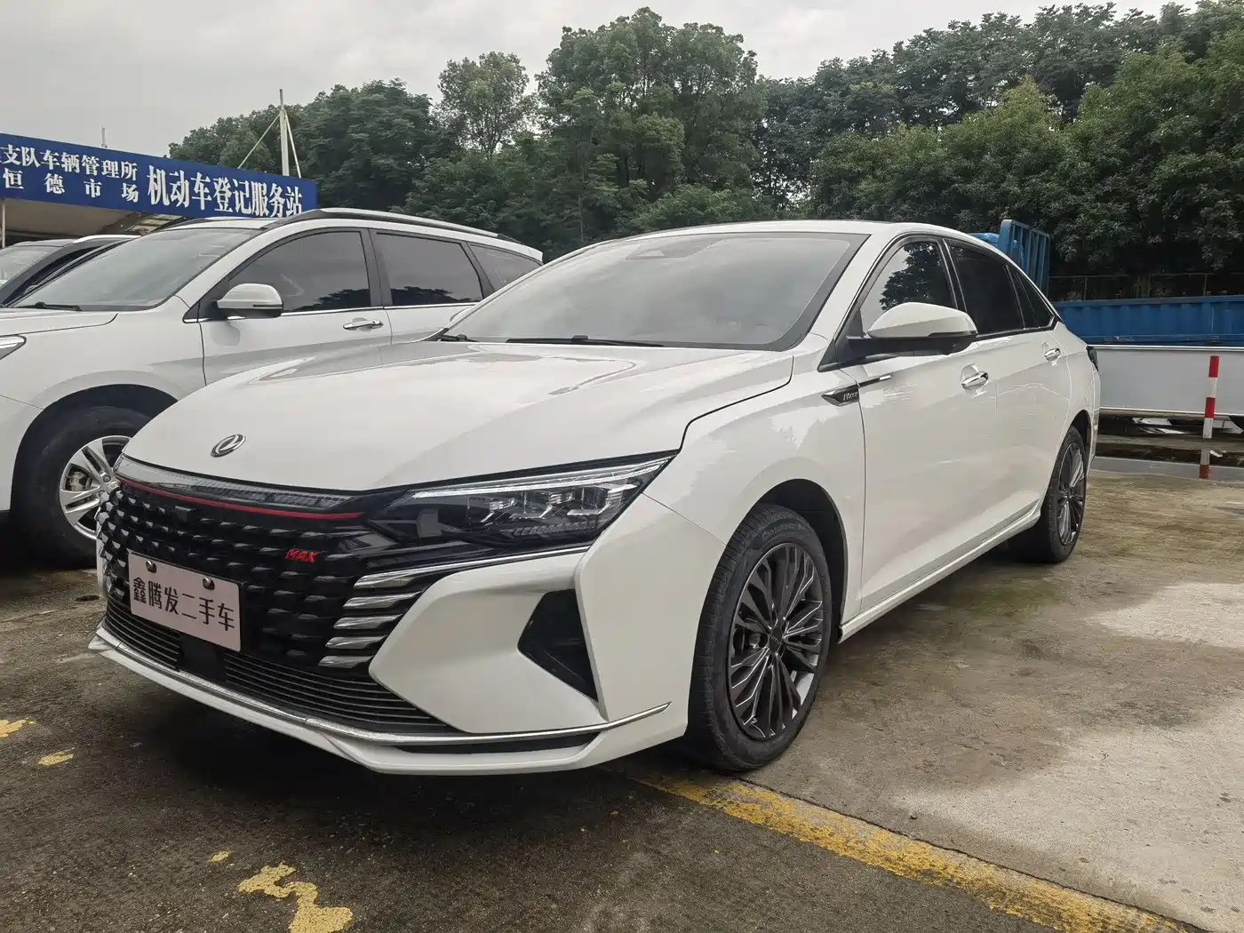 Dongfeng Aeolus Yixuan MAX 2021 1.5T Super Cool Dad Edition